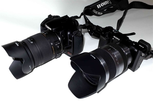 【試し撮りのみ】デジタル一眼カメラα6000 ダブルズームレンズ【SONY】 カメラ初心者迷ってます』 SONY α6000 ILCE-6000Y ダブルズームレンズ