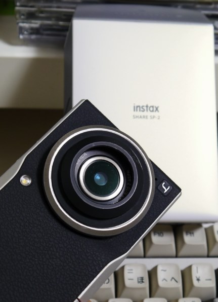 パナソニック デジタル一眼カメラ ルミックス GH2 ボディ 1605万画素 シルバー DMC-GH2-S Amazon | パナソニック デジタル一眼カメラ ルミックス GH2