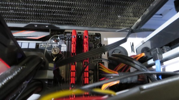 PCパーツ G.Skill F3-2400C10D-8GTX tf8su2k F3-2400C10D-8GTX - Overview - G.SKILL International