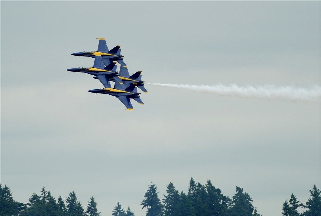 300mm F4.0 IS PRO＋G7で飛行機／野鳥などを。』 パナソニック LUMIX