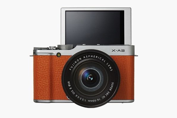 富士フイルム FUJIFILM X-A2 ボディ [シルバー]のクチコミ - 価格.com