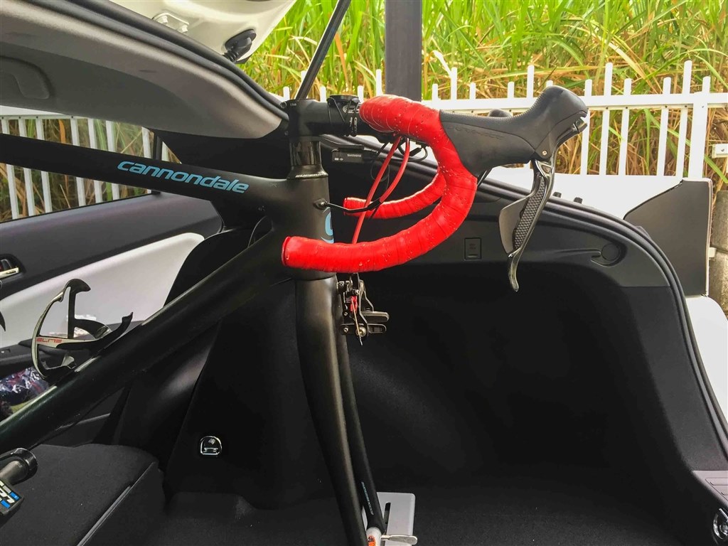 自転車の積載に関してです トヨタ プリウス 15年モデル のクチコミ掲示板 価格 Com