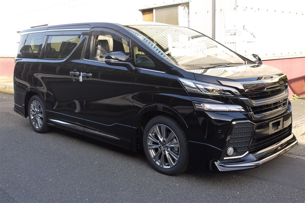 ゴールデンアイズ にモデリスタスモークメッキを装着された方へ