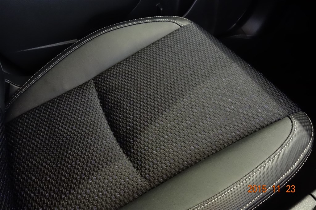 レザーシートの滑りについて スバル フォレスター 12年モデル のクチコミ掲示板 価格 Com