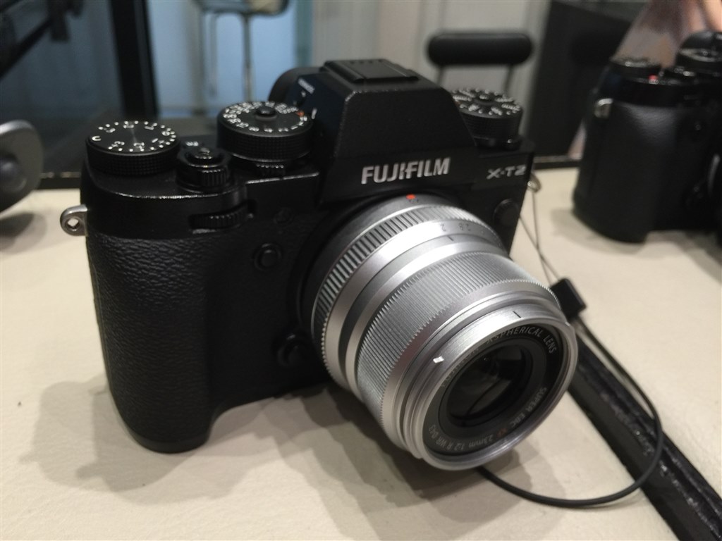 FUJIFILM フジノン XF23mm F2 R WR