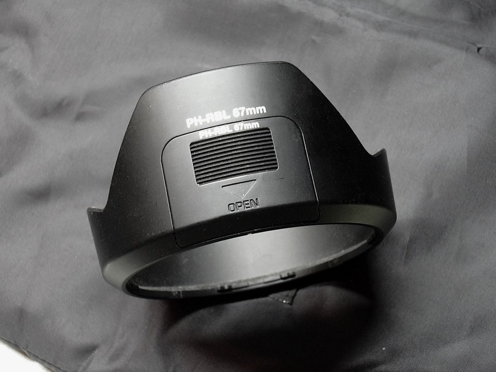 フィルターを付けるとフードが使えない？』 ペンタックス HD PENTAX-DA