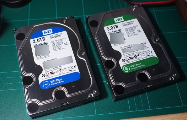 WD 2TB 内蔵ハードディスク WD20EZRZ 81h6aUwZbVL._UF350,350_QL50_.jpg
