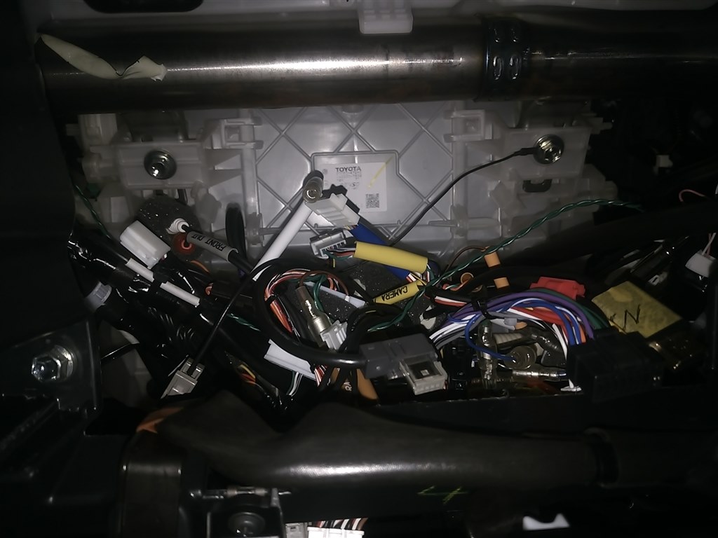 新型プリウスギシギシ軋み音 トヨタ プリウス 15年モデル のクチコミ掲示板 価格 Com