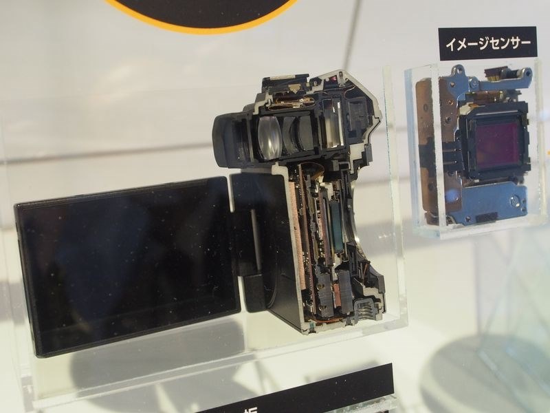 全面マグボディは！？』 オリンパス OM-D E-M1 Mark II ボディ の