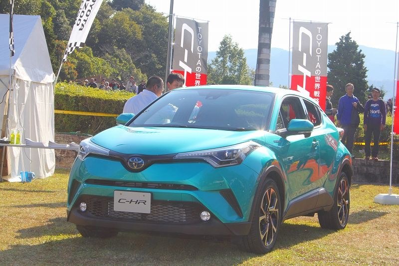 トランク☆トノカバー』 トヨタ C-HR のクチコミ掲示板 - 価格.com