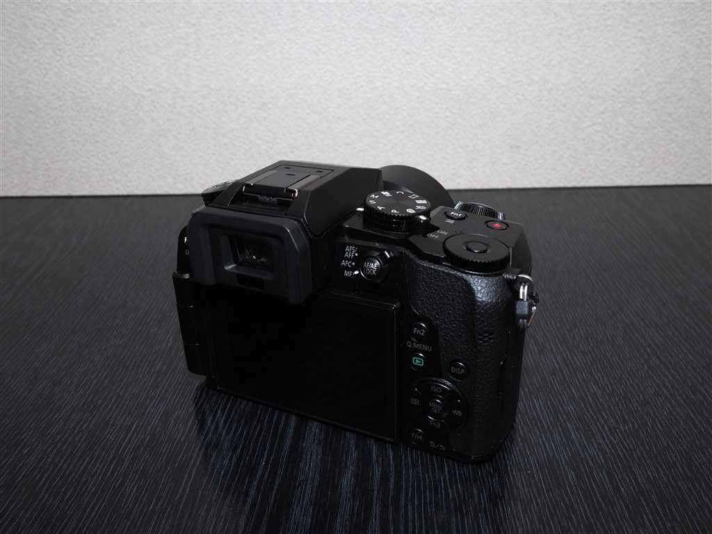 ボディーの塗装』 パナソニック LUMIX DMC-G7 ボディ のクチコミ掲示板
