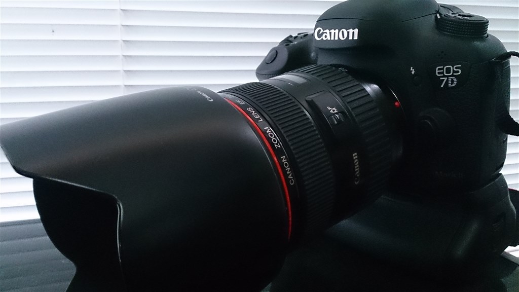 28-70F2.8を修理するかこちらかで迷っています』 CANON EF24