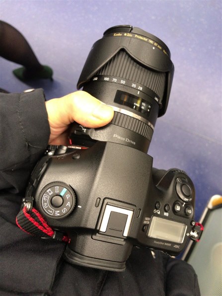 美品 TAMRON タムロン 28 300 PZD A010 ソニー ミノルタ 新旧撮り比べ』 TAMRON 28-300mm F/3.5-6.3 Di PZD (Model A010