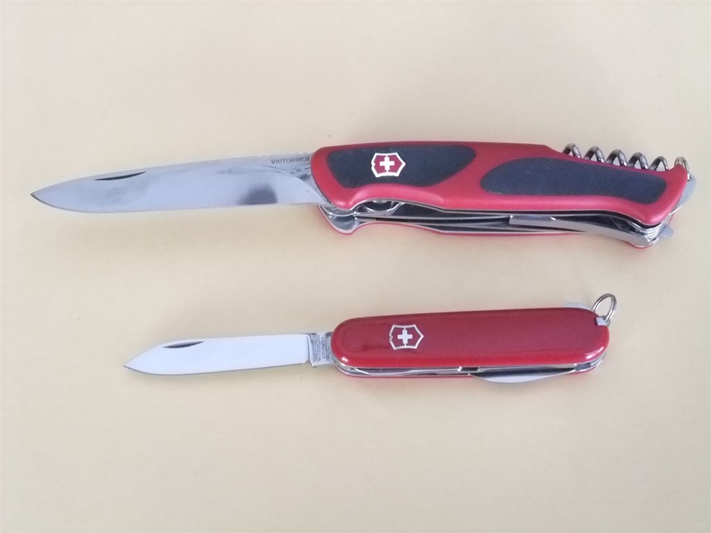 ビクトリノックス Victorinox レンジャーグリップ71 ナイフ マルチツール キャンプ ノコギリ 万能ナイフ ガーデニング 調理 ガーデナー 十徳ナイフ アウトドア スイス 0 9713 C 登山 折りたたみ 園芸用はさみ 剪定ばさみ