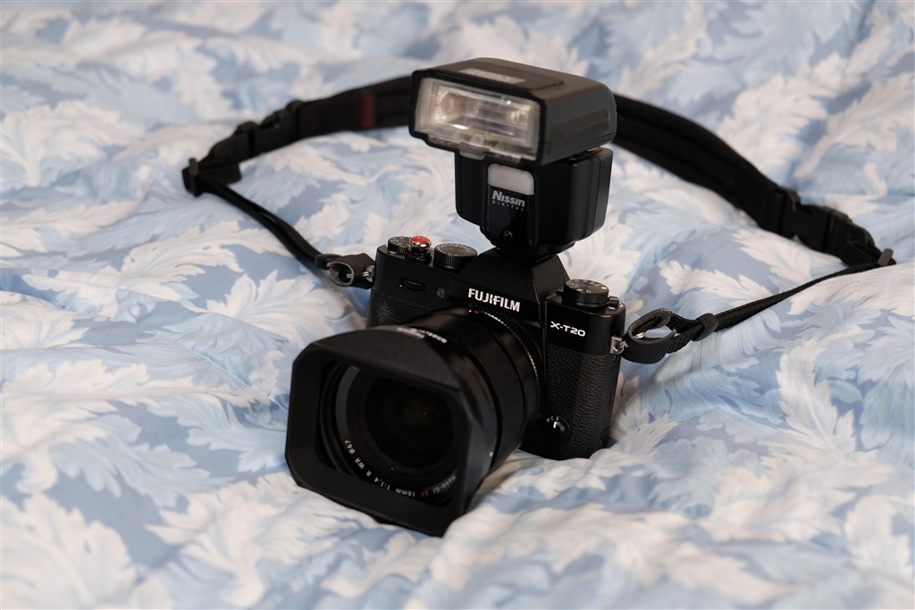 xt20用の外部フラッシュはi40かEF20か悩んでます』 富士フイルム
