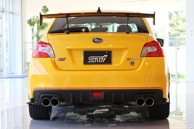 wrx 大型リアウイング スバル(純正) 大型リアスポイラー のパーツレビュー | WRX S4