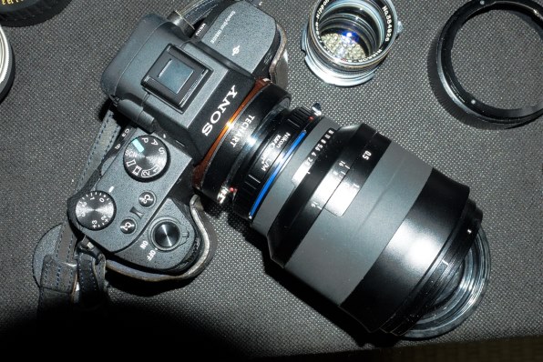 Nikon - Carl Zeiss Milvus 1.4/50 ZF.2 ニコン元箱あり Amazon | Carl Zeiss PLANAR T*1.4/50mm ブラック ZF.2 (ニコン