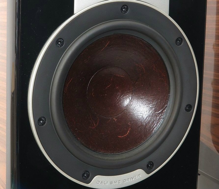 kef T2 サブウーファー 傷あり