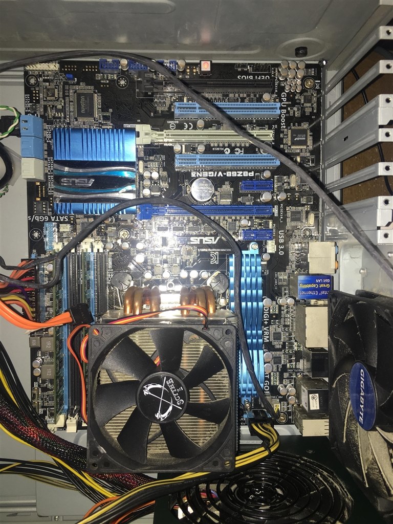 起動しなくなりました...助けてください！』 ASUS P8Z68-V/GEN3 の 