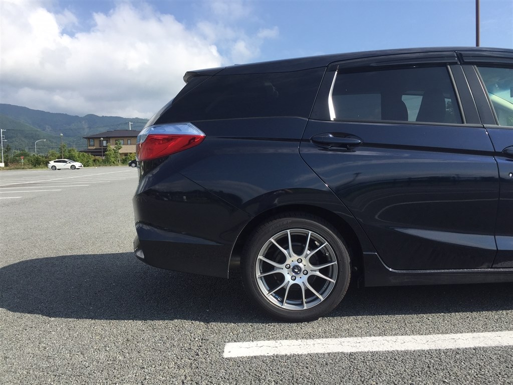 17インチアルミホイール 目立ちます！カッコいい和銅桜五分咲き