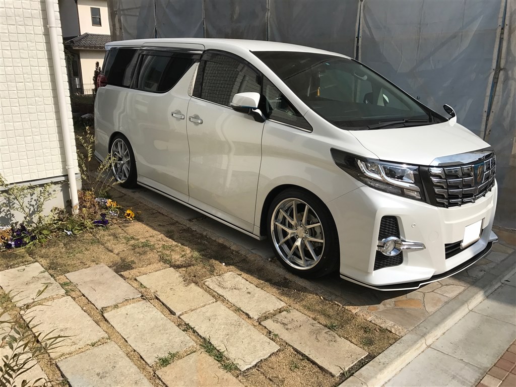 20アルページ 展示品】トラフィックスター ZX 20in 8.5J+35 9.5J+38 PCD114.3 4本