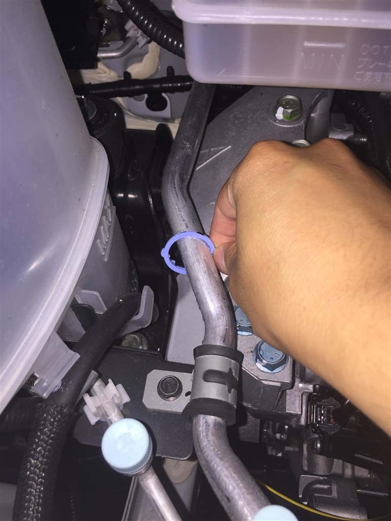 C27 エンジンルーム内パッキン外れ 冷却水の減りについて 日産 セレナ 16年モデル のクチコミ掲示板 価格 Com
