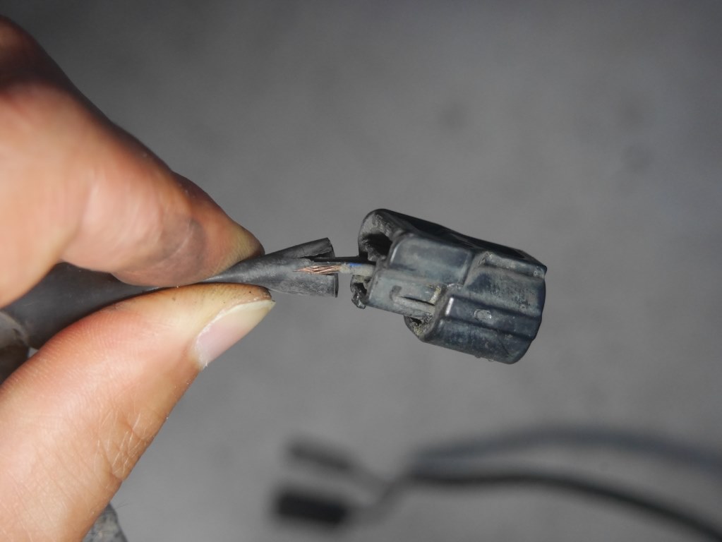 アドレスV125 10万キロオーバーエンジンを放置12年物に交換