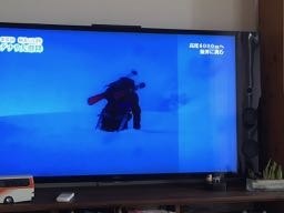 SONY 液晶テレビ 55インチ 画面に縦の線あり SONY 液晶テレビ 55インチ 画面に縦の線あり 液晶テレビに黒い