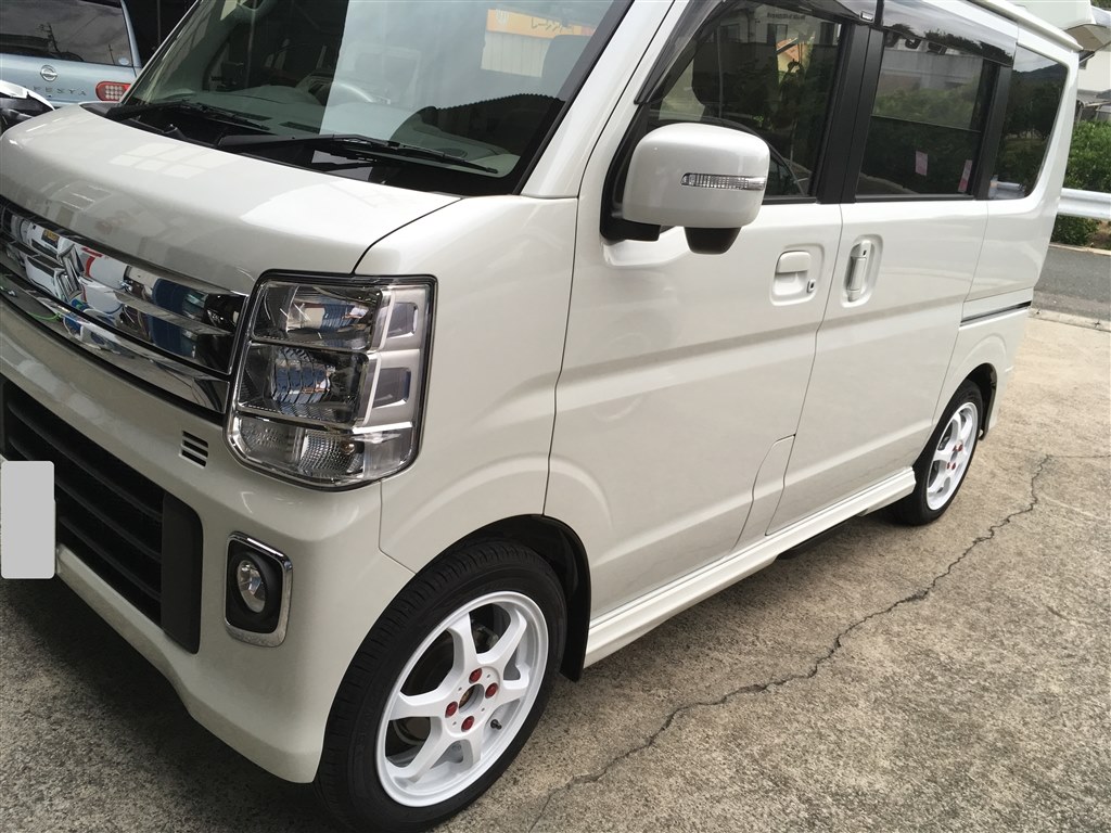 エブリイワゴンda17wJPターボのタイヤとホイール(13インチ)