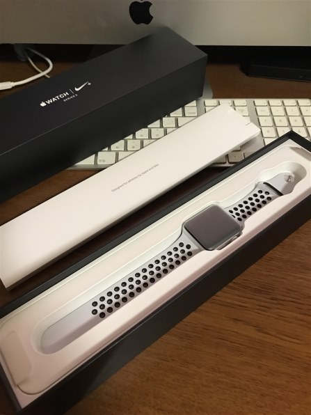 Apple Apple Watch Nike+ Series 3 GPSモデル 38mm MTF12J/A [アンスラ ...