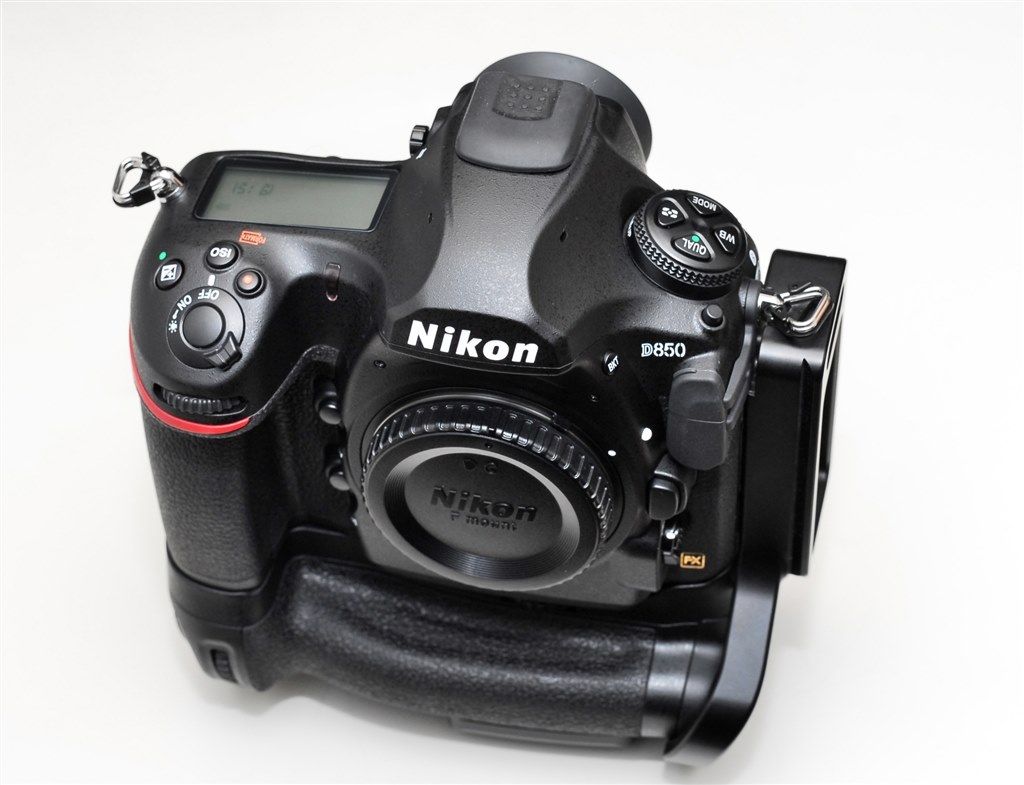 Nikon d850 バッテリーグリップ - デジタル一眼