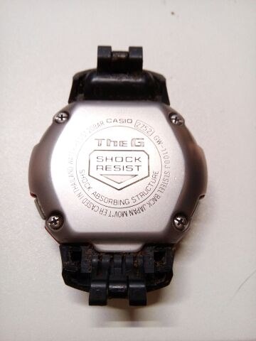 本当にベルトはないのでしょうか』 カシオ G-SHOCK The G