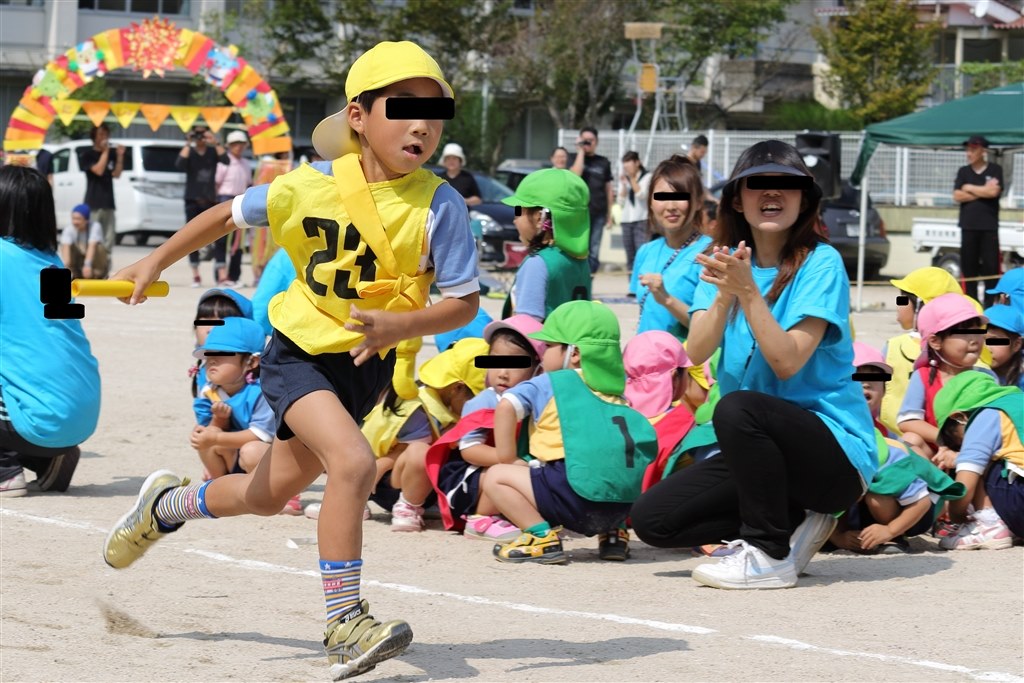 運動会に最強❣️ Canon EOS 7D Mark II ✨秒間10コマ連写✨ CANON EOS 7D Mark II ピントが合う秒間10コマの高速連写を実現
