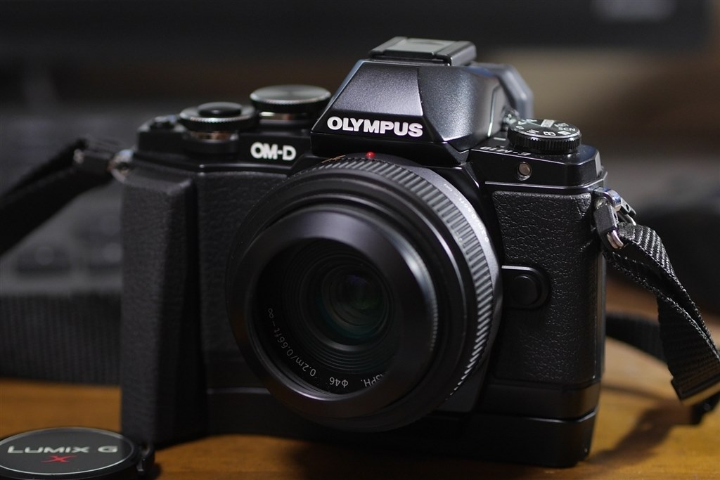 パンケーキレンズについて』 オリンパス OLYMPUS OM-D E-M5 レンズ 