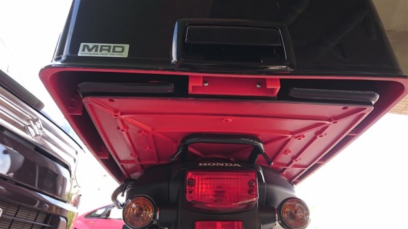ホンダベンリー 赤いミニバイクとSHELLガソリンスタンドセット 傷 汚れあり ホンダベンリー 赤いミニバイクとSHELLガソリンスタンドセット