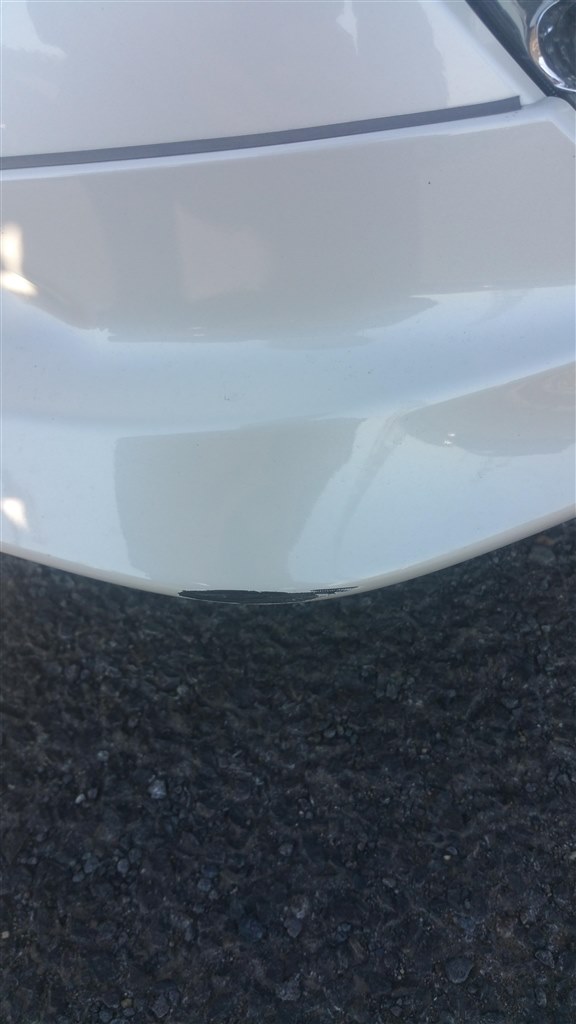 見事にエアロパーツを擦ってしまいました。』 トヨタ プリウス 2015年