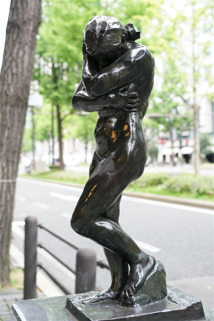 御堂筋 みどうすじ の彫刻撮影 Sony r Ii Ilce 7rm2 ボディ のクチコミ掲示板 価格 Com