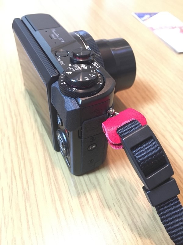 Canon G7 X デジタルカメラ 本体と充電器、ストラップ付き