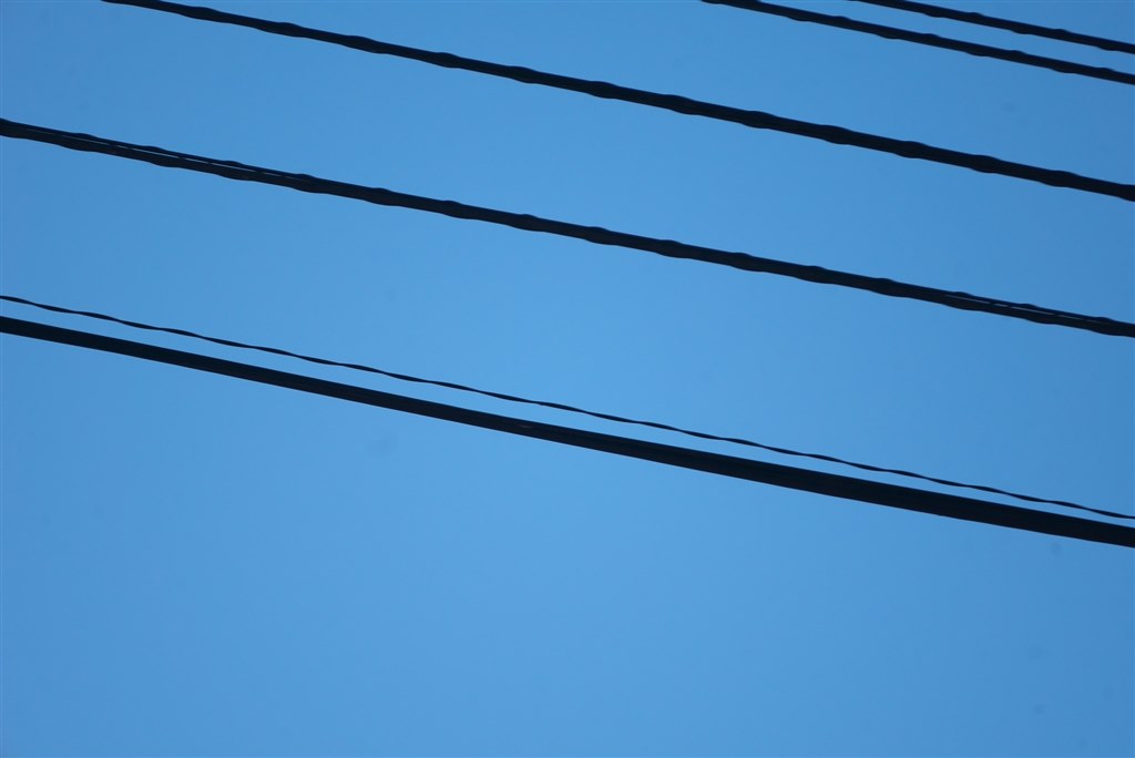 イメージセンサー上のゴミ写り、なぜ絞り値で違うのでしょうか