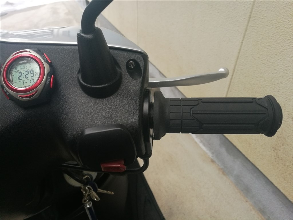 YAMAHA　『お取引中』アクシストリート　7600キロ　グリップヒーター付 ホンダ（HONDA） モンキ−Monkey125(JB03)用 ホンダ純正 グリップ