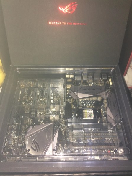 中古 AMD Ryzen 7 1700X BOX s-l1200.png