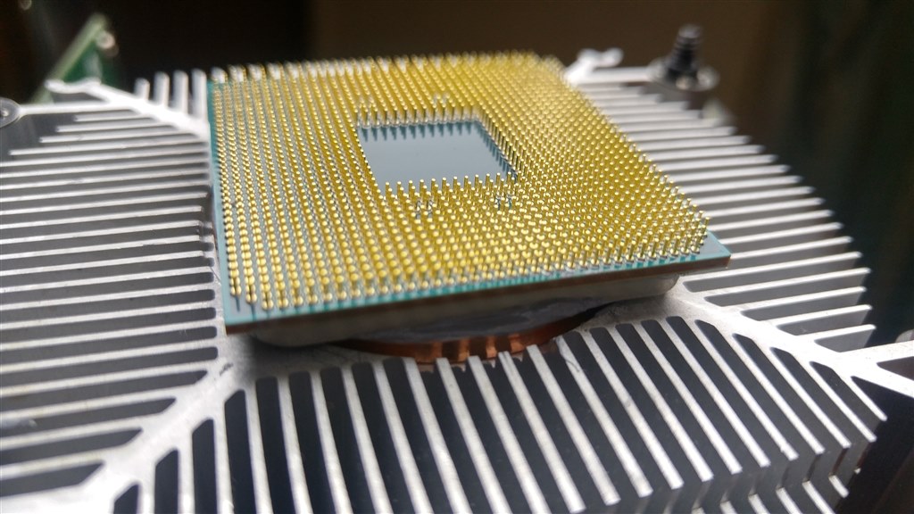 AMD Ryzen 5 1400  CPUグリス付
