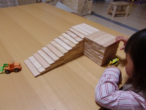 積んで・壊して、長く遊べます！』 KAPLA KAPLA1000 ～みんなで