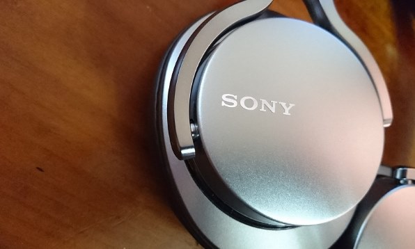 SONY MDR-1A 価格比較 - 価格.com