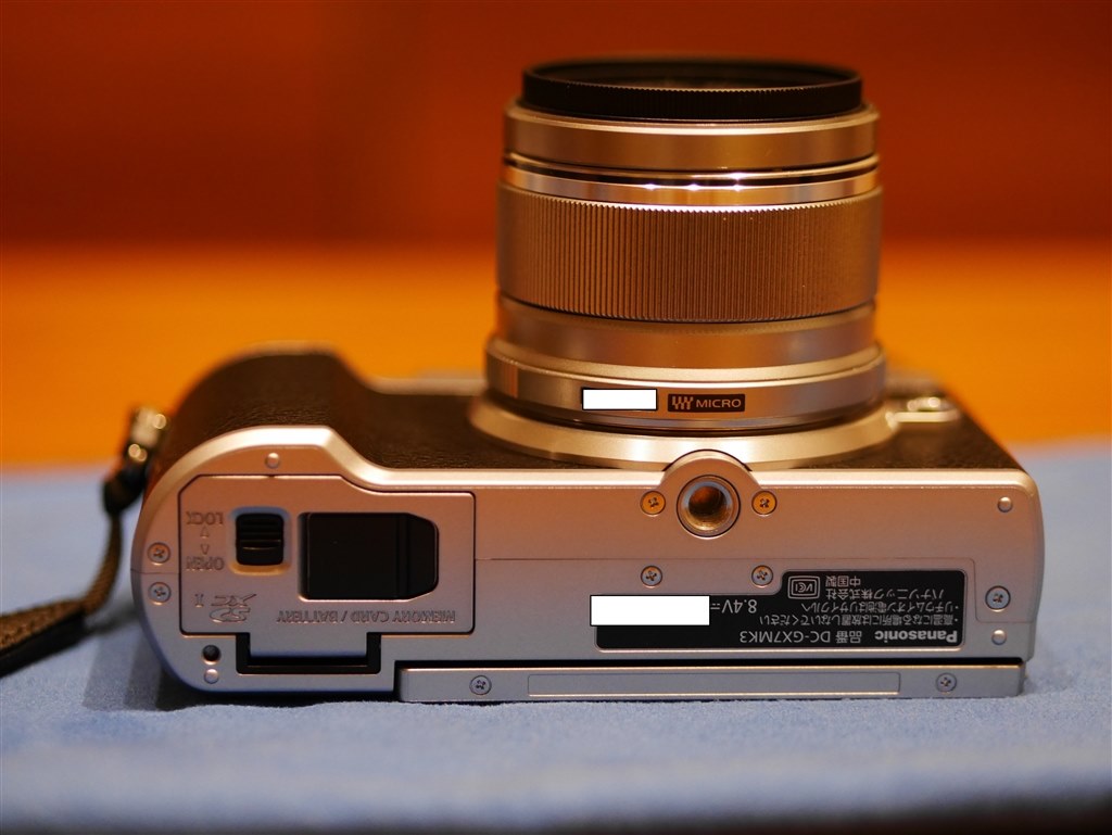 【24年5月購入】LUMIX DC-GX9 シルバー（GX7mk3海外モデル） トップパネルとボトムは金属という話・・・』 パナソニック LUMIX DC