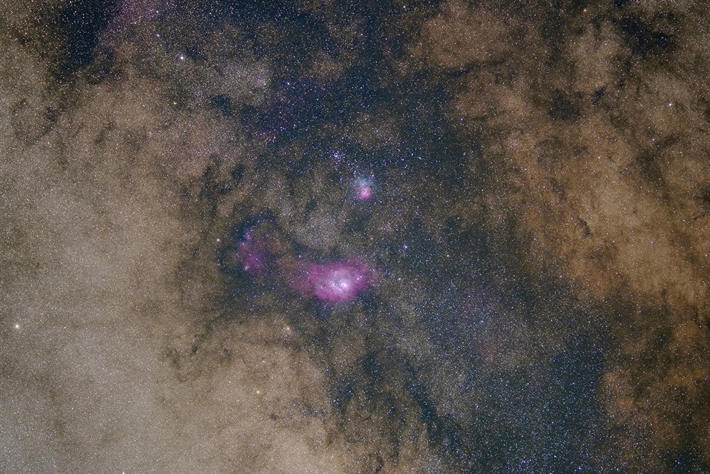 星空ページ NGC3190 しし座の頭部の系外星雲│旅する天文メディア