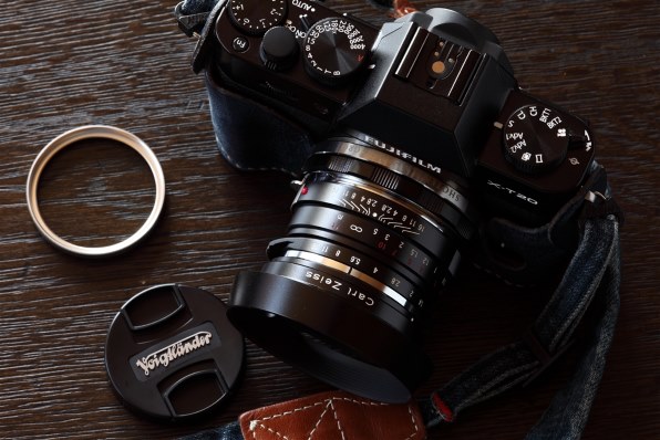【アダプター付き】NOKTON classic40mm f1.4 SC Voigtlander NOKTON classic 40mm F1.4 SC – オールドな設計を