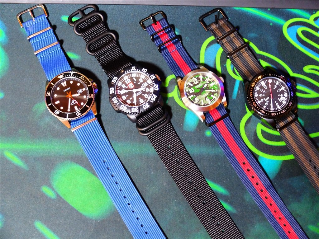 NAVY SEAL COLORMARK 3050 SERIES Ref.3051.GO.NSF | Luminox