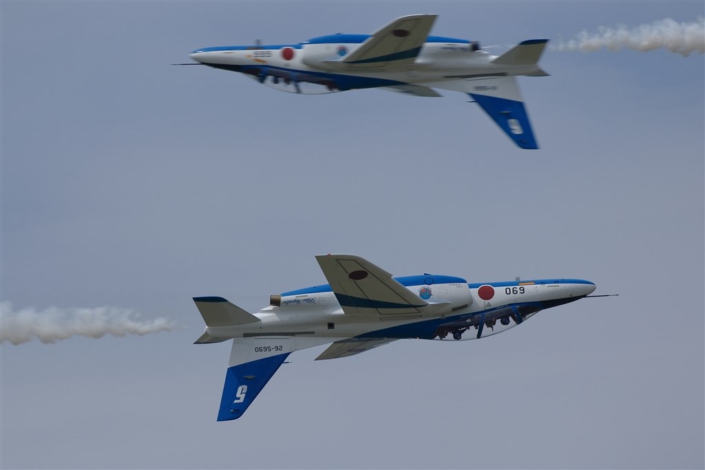 ★スポーツ撮影に最適★高速連写★どんな角度からも★Canon Kiss X9i★ EOS Kiss X9は初心者から上級者まで使えるカメラに！Canon大人気