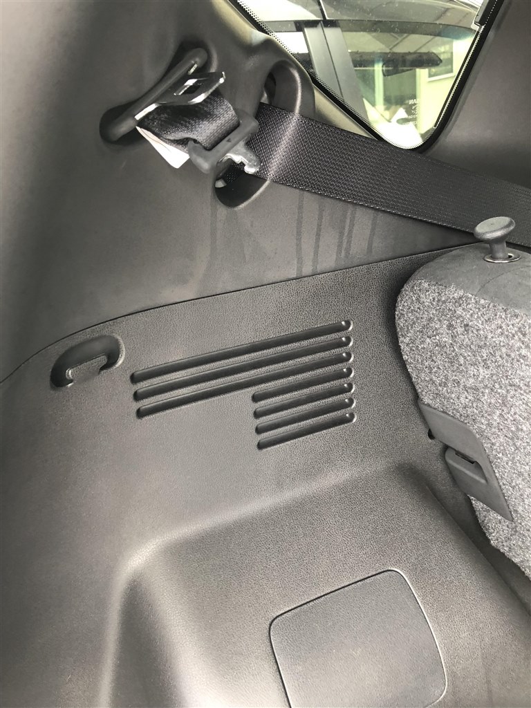 雨漏りでしょうか 日産 ノート E Power 16年モデル のクチコミ掲示板 価格 Com